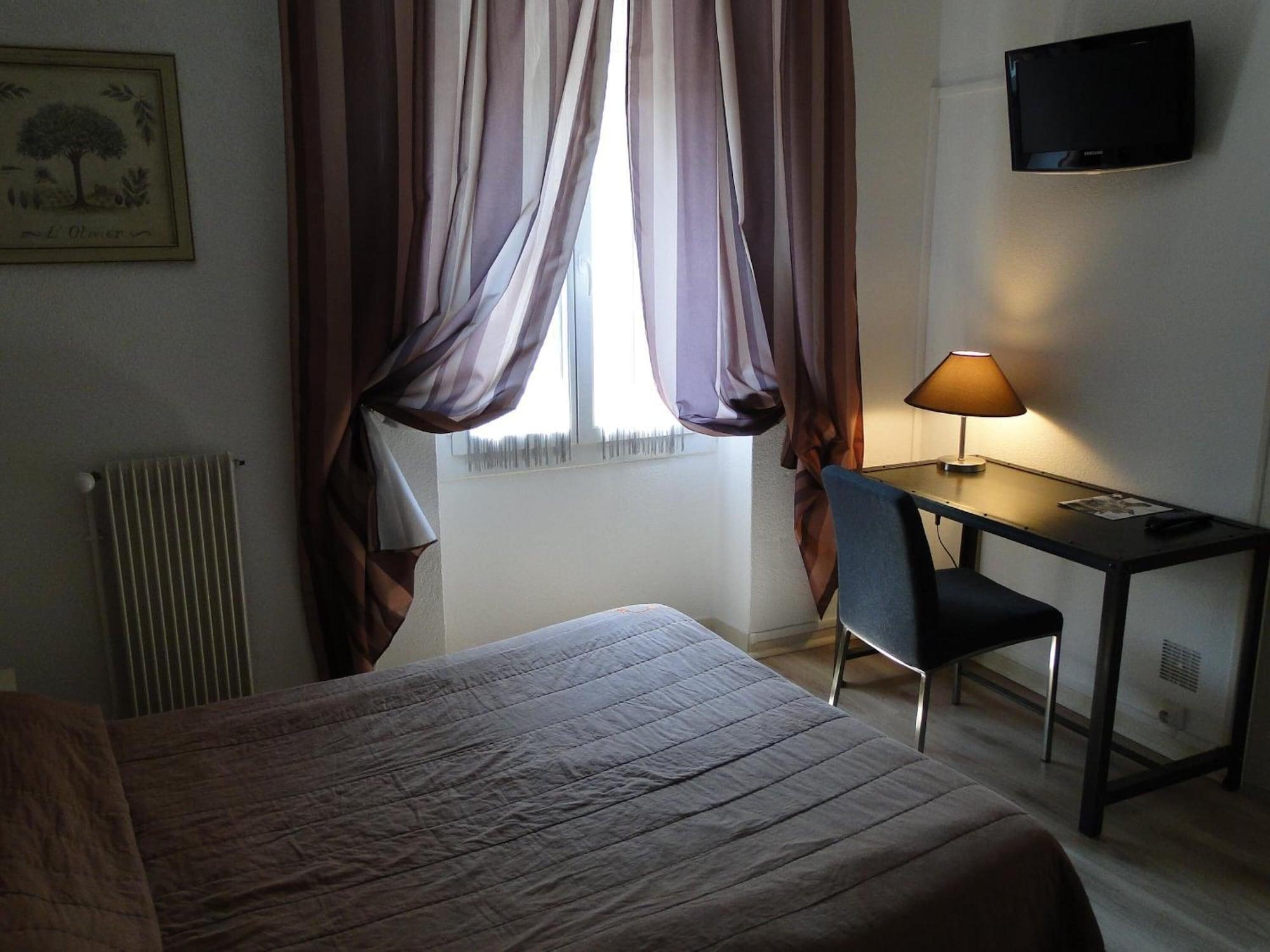 Hotel La Bastide D'Entraigues Экстерьер фото